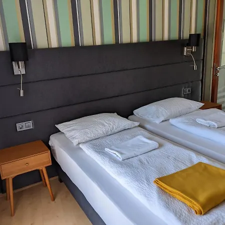 Apartament Minaret Apartman *