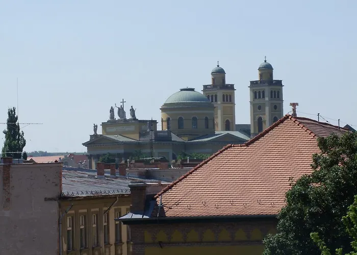 Minaret *