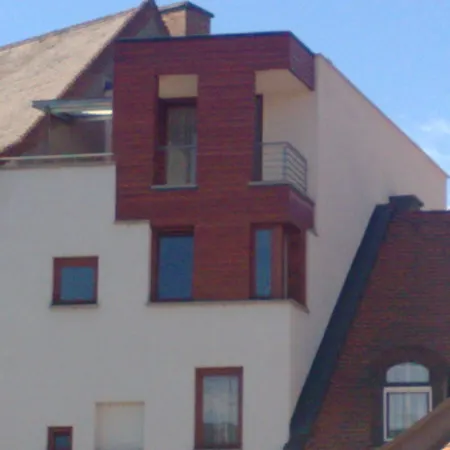 Minaret アパート